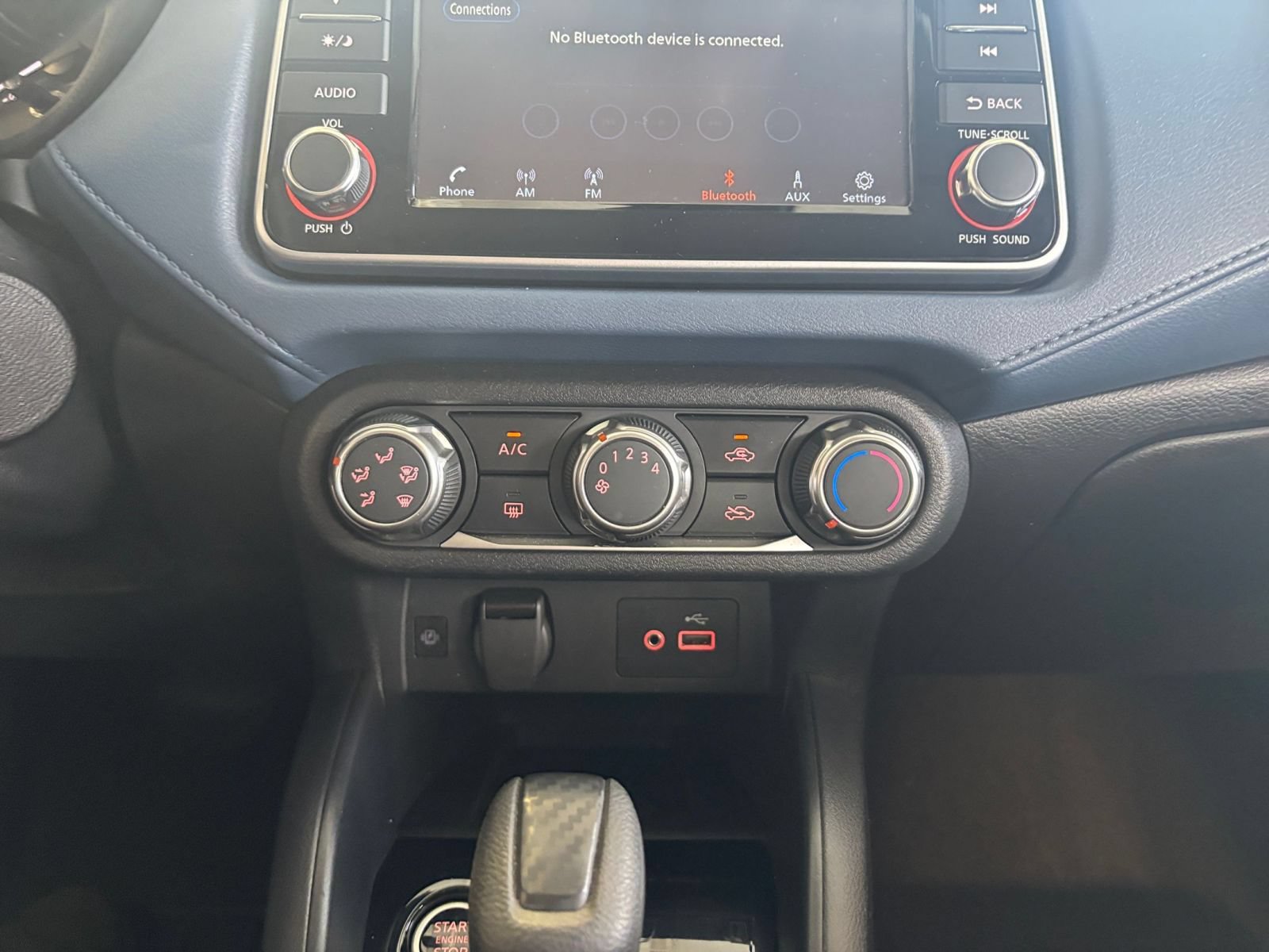 Used 2025 Nissan Versa SV FWD image 16