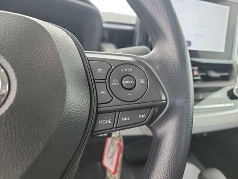 Used 2026 Toyota Corolla LE FWD image 24