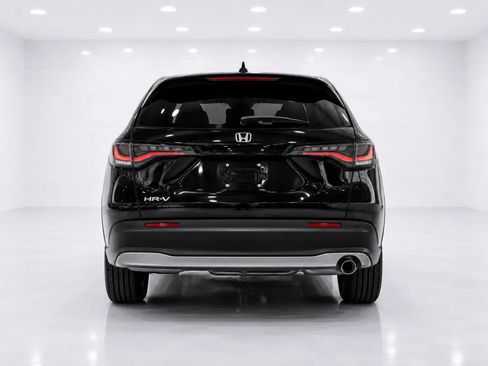 Used 2023 Honda HR-V Sport image 4