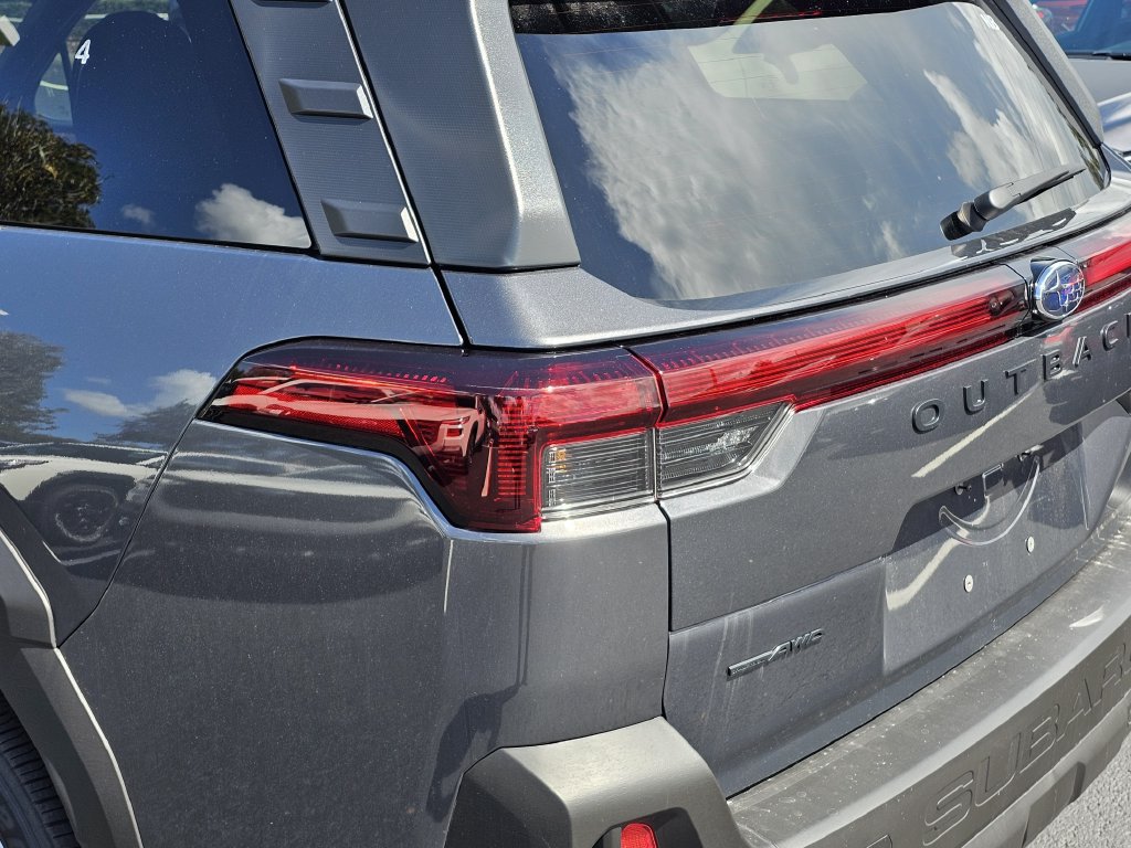 New 2026 Subaru Outback Touring AWD/4WD image 7