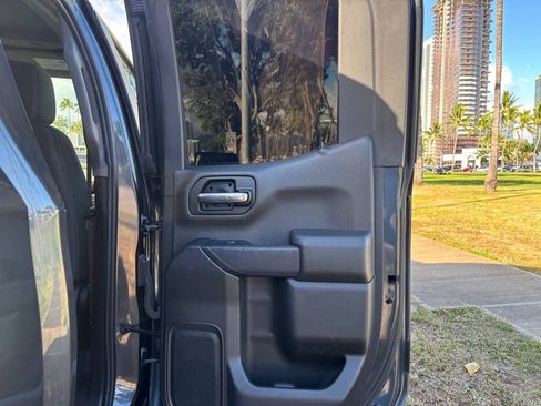 Used 2019 Chevrolet Silverado 1500 LT w/ All-Star Edition RWD image 17