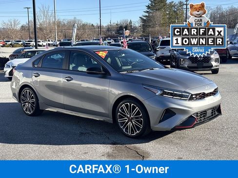 Used 2023 Kia Forte GT image 2