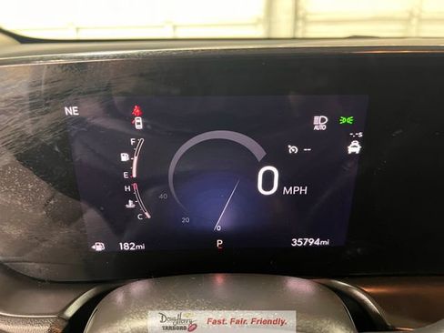 Used 2025 Buick Encore GX Preferred FWD image 50