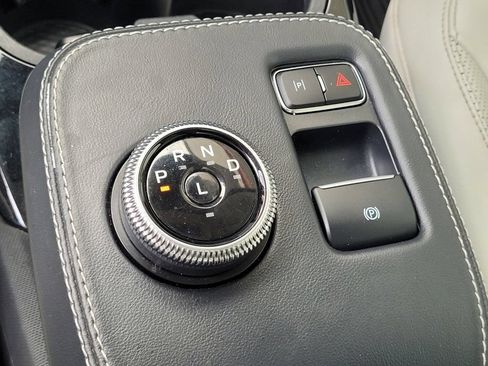 Used 2022 Ford Mustang Mach-E Premium AWD/4WD image 15
