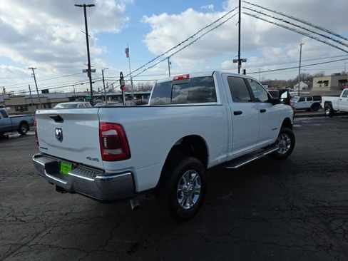 Used 2024 RAM 2500 Big Horn w/ Safety Group image 10