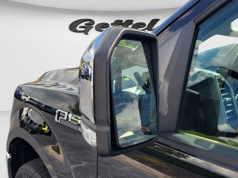 Used 2020 Ford F150 XLT w/ Equipment Group 302A Luxury AWD/4WD image 31