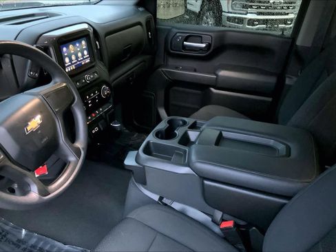 Used 2021 Chevrolet Silverado 1500 Custom image 15