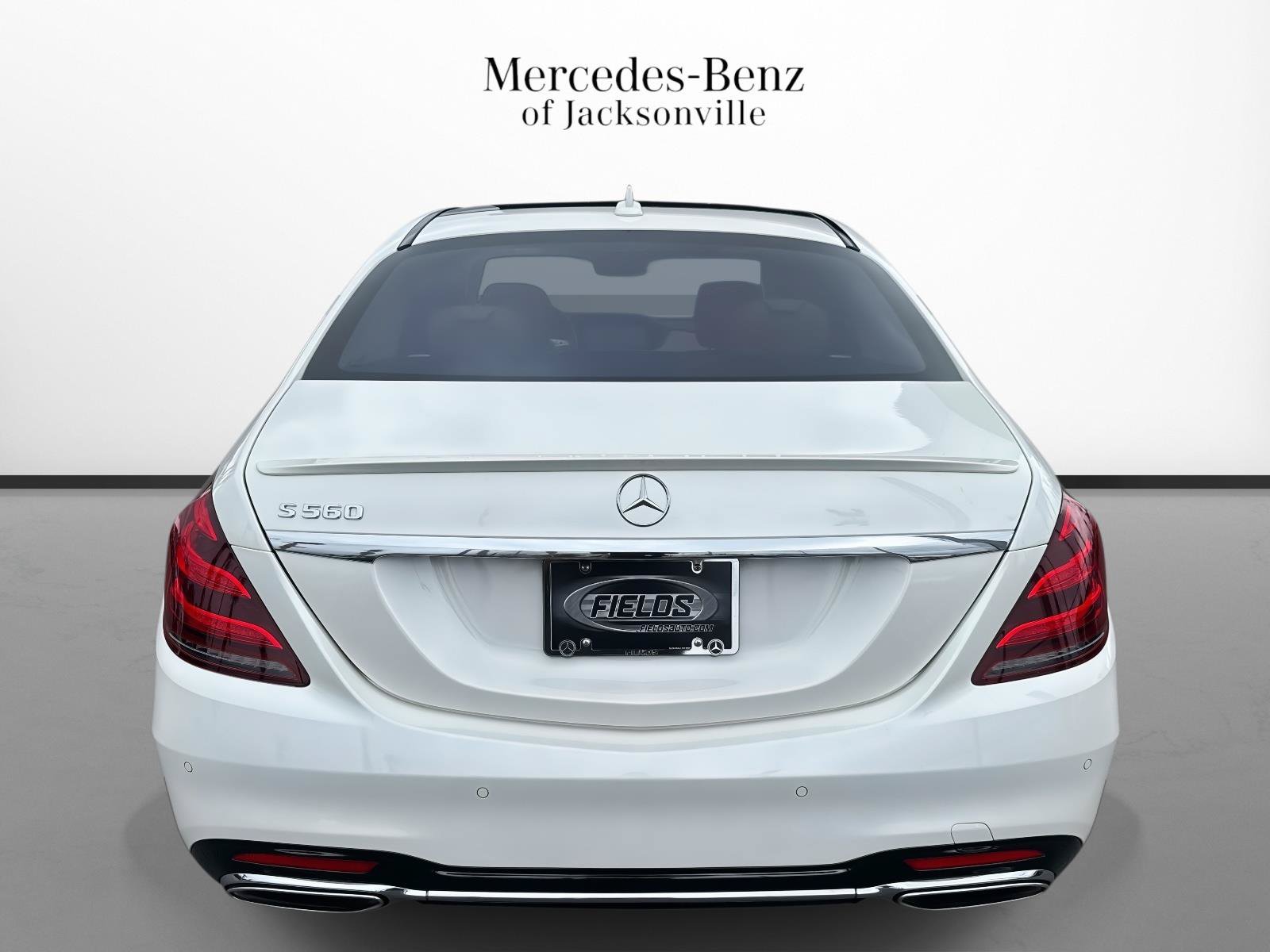 Used 2019 Mercedes-Benz S 560 Sedan image 4