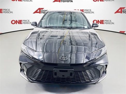 Certified 2025 Toyota Camry SE image 2