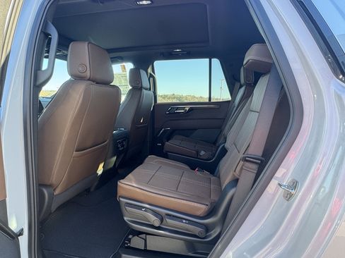 New 2026 Chevrolet Tahoe High Country w/ Sun And Tow Package image 8