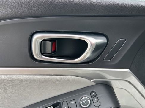 Used 2024 Acura Integra FWD image 18