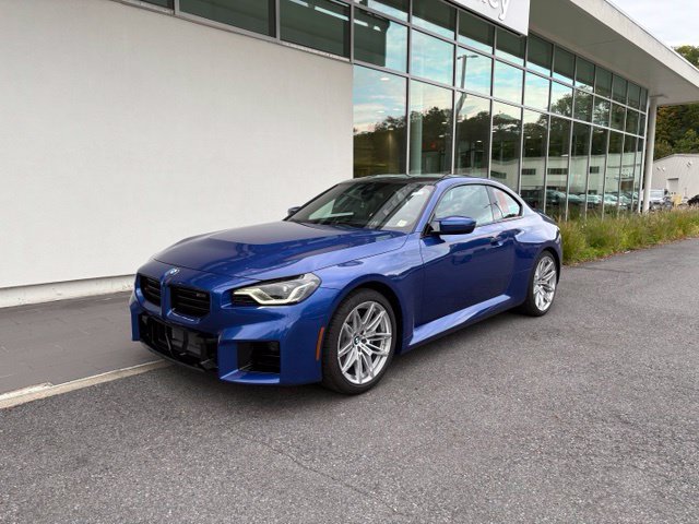 New 2026 BMW M2 w/ Lighting Package RWD image 3