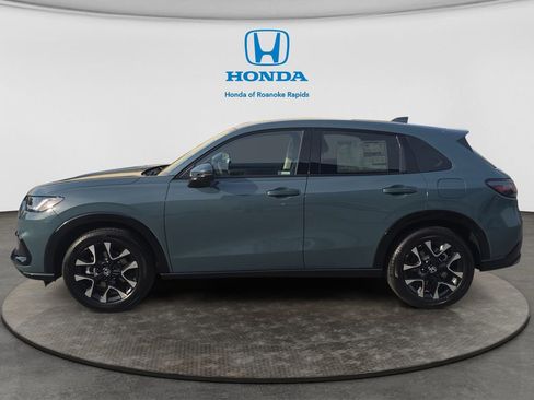 New 2026 Honda HR-V EX-L image 2