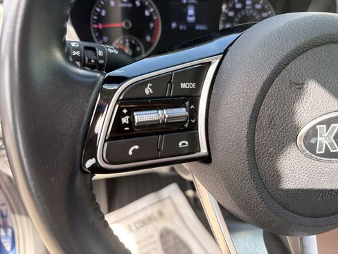 Used 2020 Kia Optima S FWD image 19