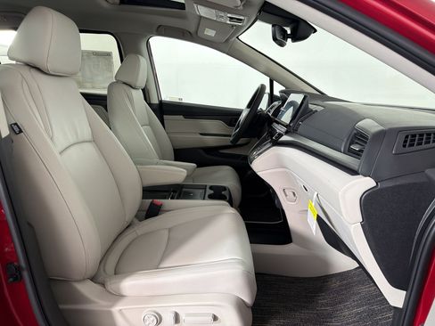 New 2026 Honda Odyssey EX-L image 21