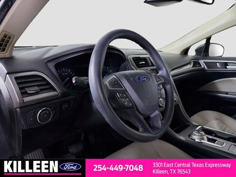 Used 2020 Ford Fusion S FWD image 7