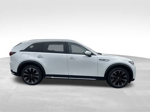 Used 2024 MAZDA CX-90 Plug-In Hybrid w/ Premium Pkg image 9