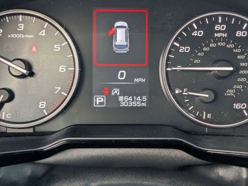 Used 2025 Subaru Outback Premium image 19