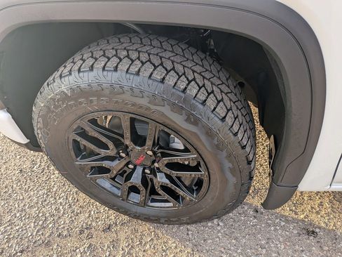 New 2026 GMC Sierra 1500 Elevation w/ X31 Off-Road Package image 11