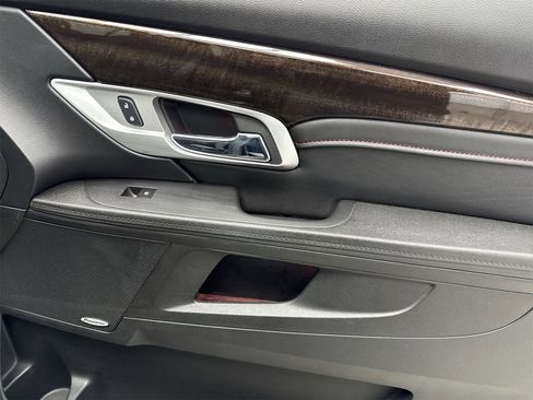 Used 2017 GMC Terrain Denali image 36