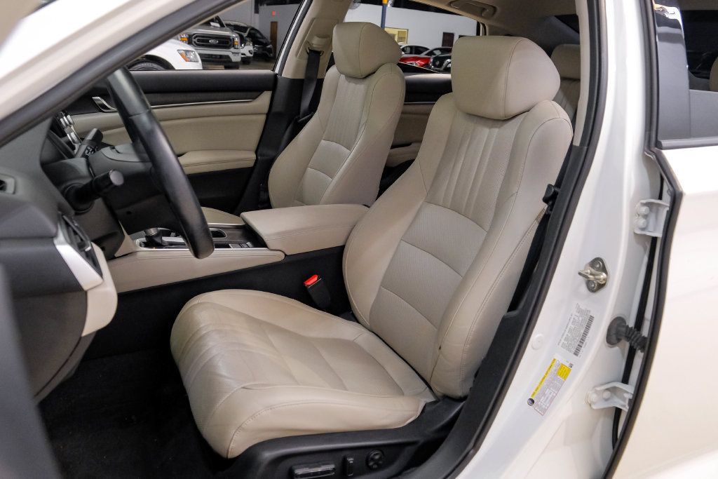 Used 2019 Honda Accord EX-L image 42
