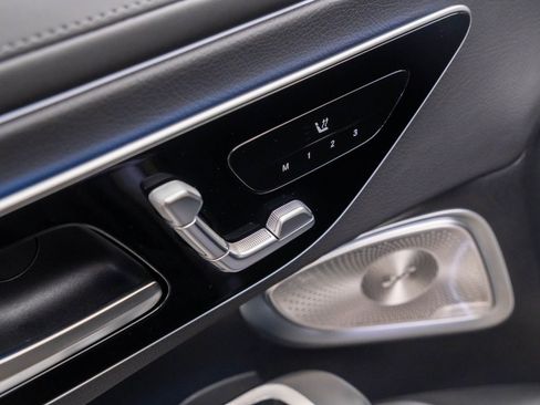 New 2026 Mercedes-Benz CLE 300 4MATIC Coupe image 16