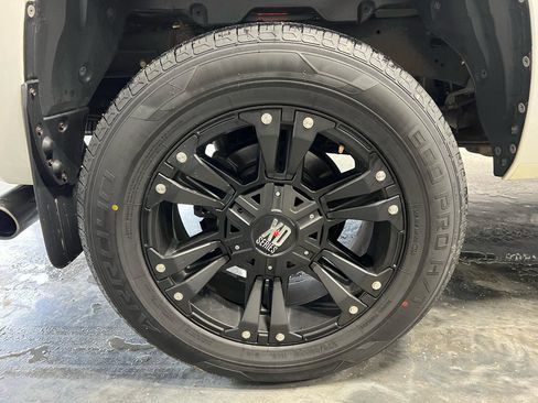 Used 2014 Toyota Tundra 1794 Edition image 11