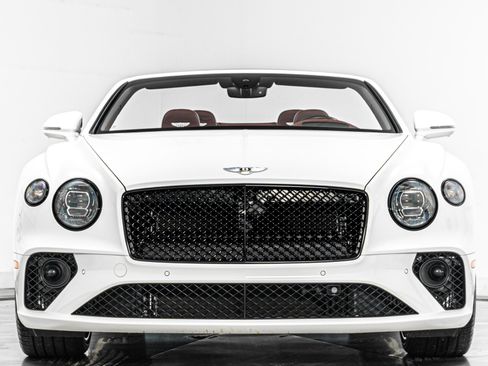 Used 2020 Bentley Continental GT V8 First Edition AWD/4WD image 4