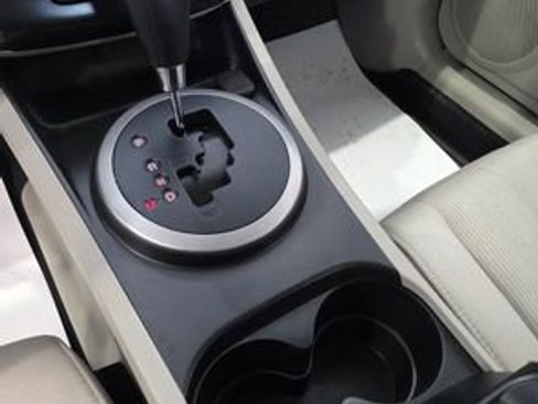 Used 2010 MAZDA CX-7 i SV image 20