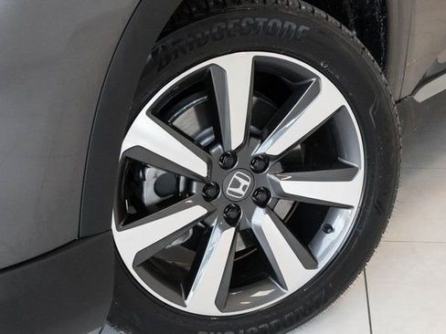 Certified 2023 Honda Pilot Elite image 2