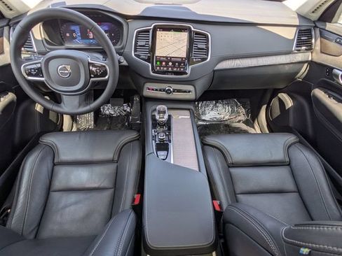 Certified 2024 Volvo XC90 B6 Ultimate w/ Lounge Package AWD/4WD image 27