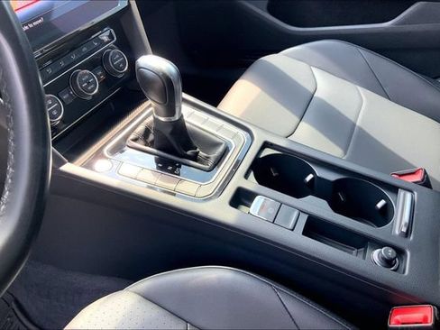Used 2019 Volkswagen Arteon SE AWD/4WD image 25
