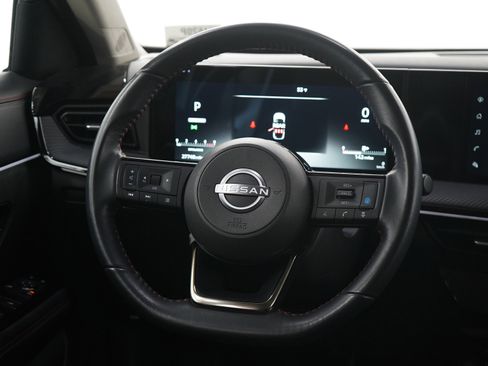 Used 2025 Nissan Kicks SR image 15