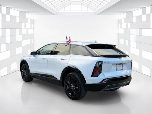 Used 2025 Cadillac Optiq Sport 1 AWD/4WD image 5