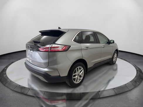 Used 2023 Ford Edge SEL AWD/4WD image 5