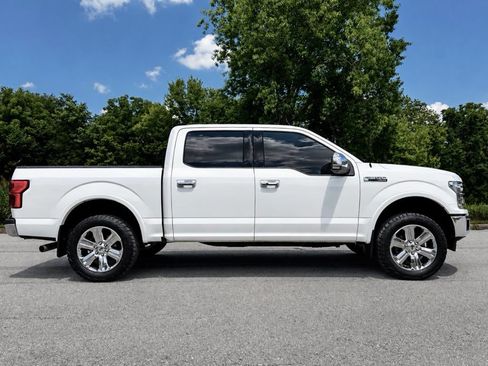 Used 2020 Ford F150 Lariat w/ Equipment Group 502A Luxury AWD/4WD image 3
