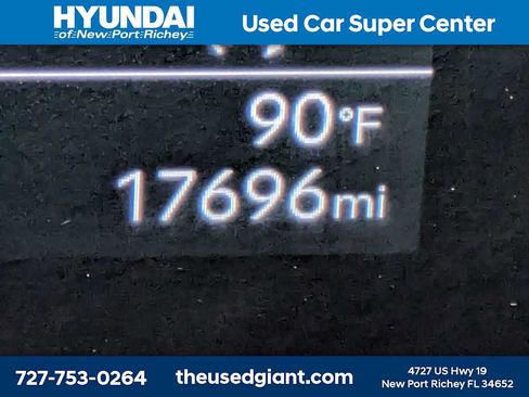 Certified 2025 Hyundai Santa Fe SEL FWD image 39