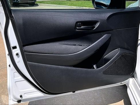 Used 2024 Toyota Corolla LE FWD image 22