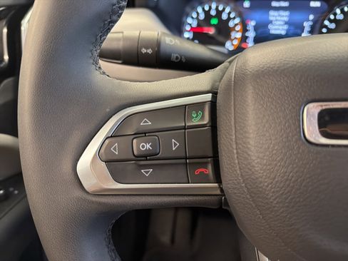 Used 2024 Jeep Compass Limited image 15