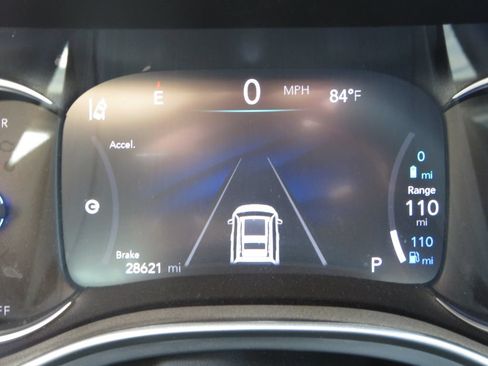 Used 2023 Chrysler Pacifica Touring-L w/ S Appearance Package FWD image 21