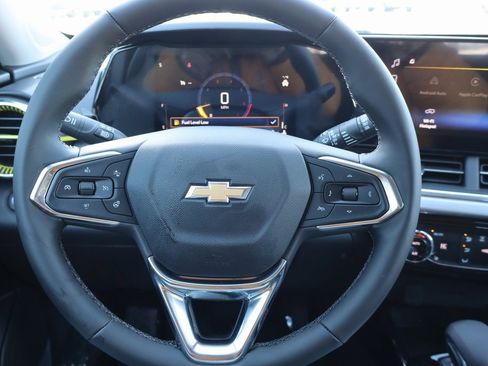 New 2026 Chevrolet Trax LT image 7