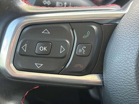 Used 2021 Jeep Gladiator Rubicon AWD/4WD image 14