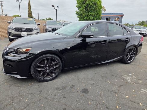 Used 2016 Lexus IS 200t w/ F Sport Package RWD image 18