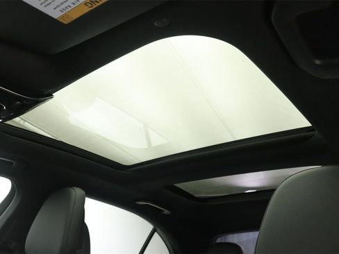 New 2026 Mercedes-Benz C 300 Sedan image 13