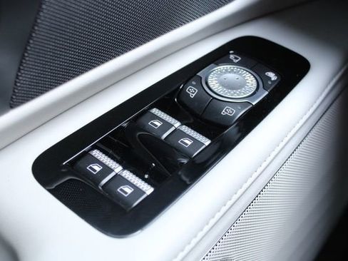 New 2026 Lincoln Nautilus Reserve AWD/4WD image 37