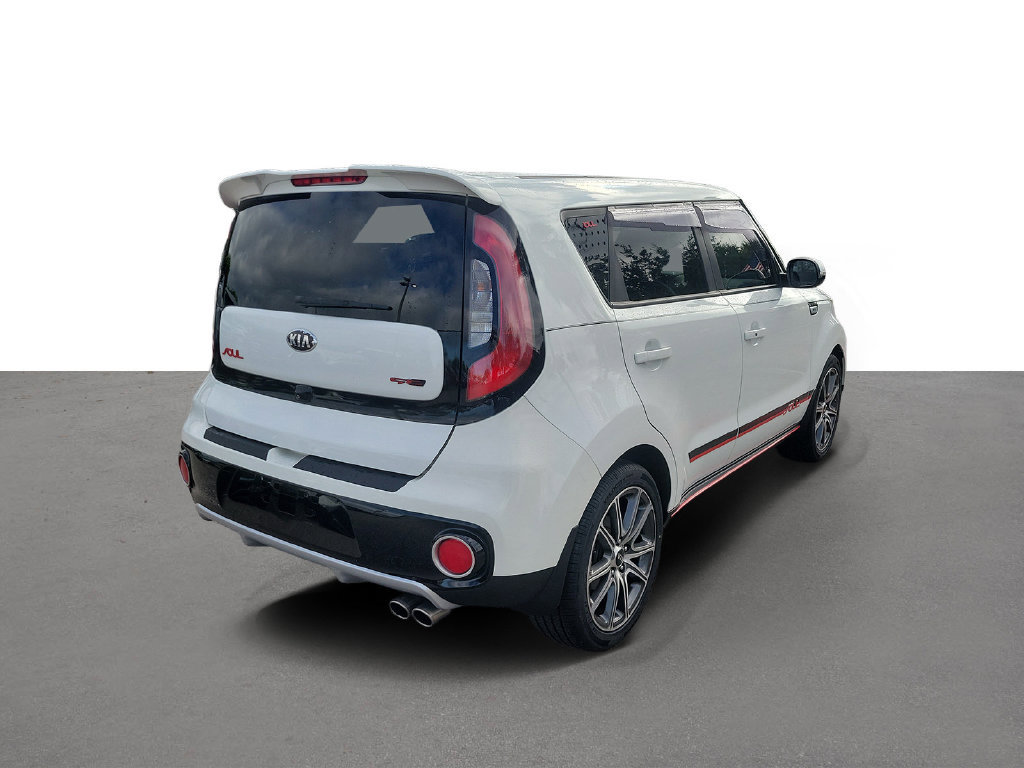Used 2018 Kia Soul ! FWD image 3