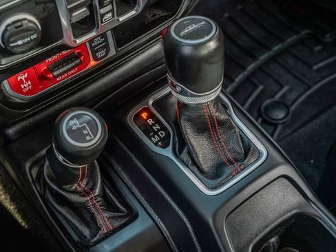 Used 2021 Jeep Gladiator Rubicon image 31