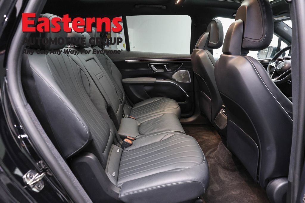 Used 2023 Mercedes-Benz EQS 450+ SUV image 23