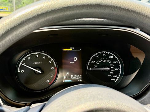 Used 2021 Subaru Forester AWD/4WD image 33