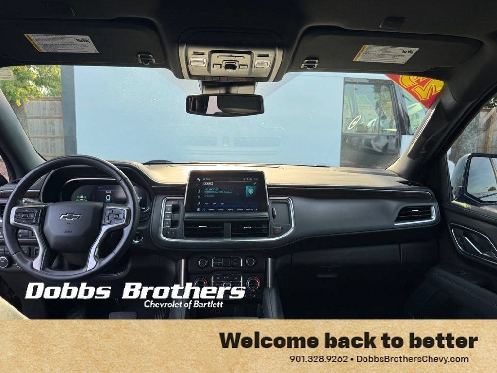 Used 2023 Chevrolet Tahoe Z71 w/ Luxury Package AWD/4WD image 13